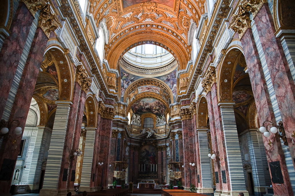 Santi Ambrogio e Carlo al Corso